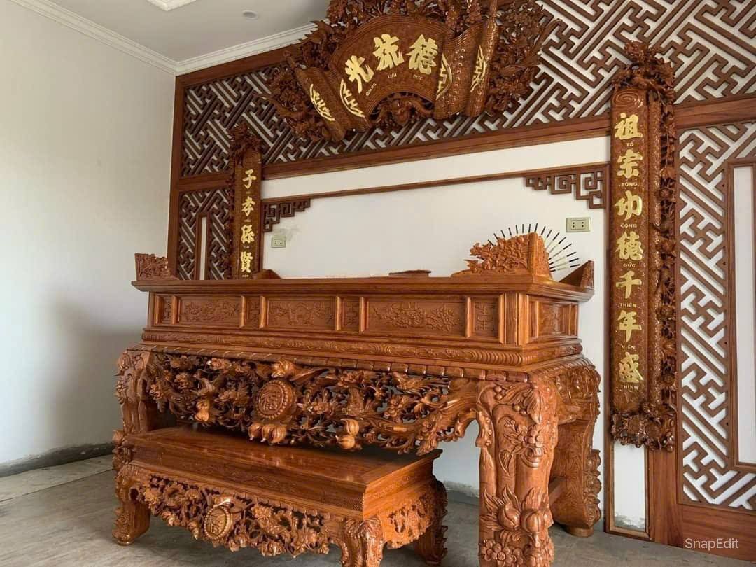 Sập thờ Mai hóa long